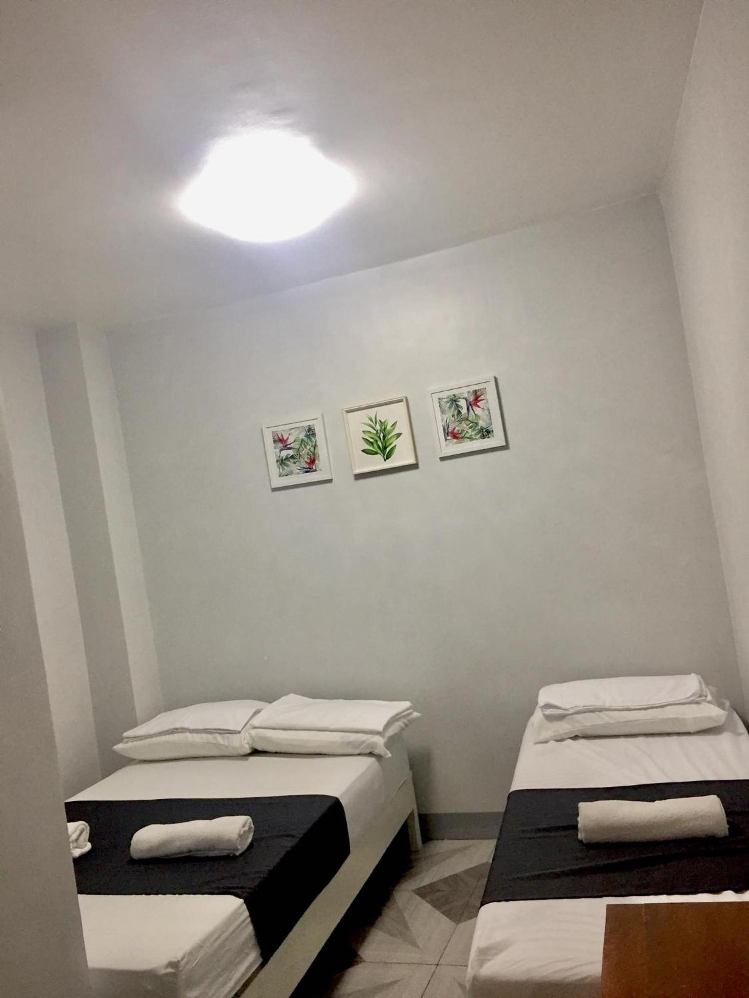 Ziet Hotel Mambajao Room photo